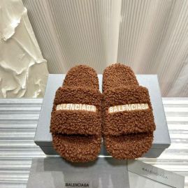 Picture of Balenciaga Shoes Women _SKUfw121164765fw